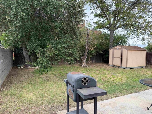 Building Photo - 204 Northpoint Dr