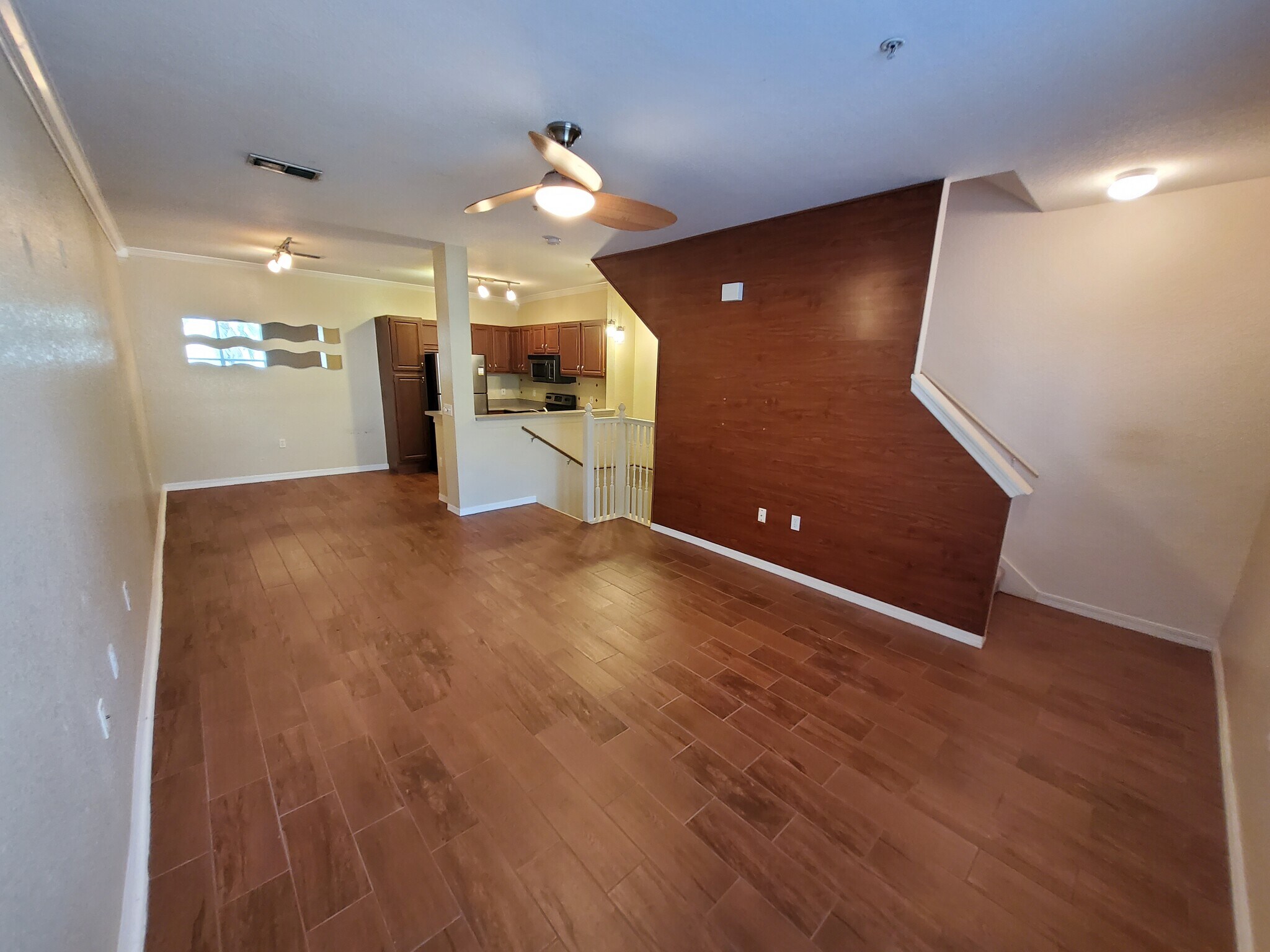 Building Photo - 1606 Legacy Park Dr