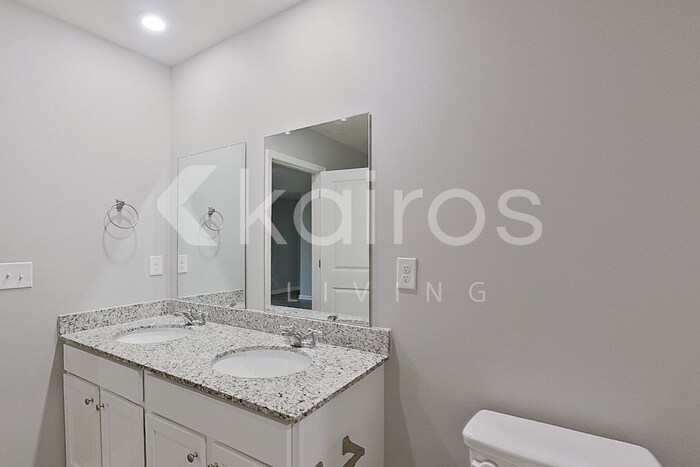 Building Photo - 354 Ironwood Ct