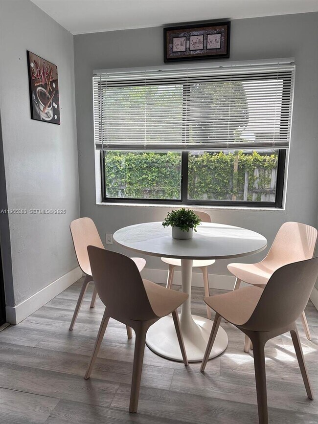 Building Photo - 20600 SW 116th Rd