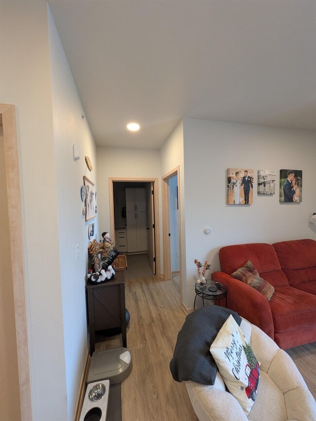 Building Photo - 6408 Bridge Rd