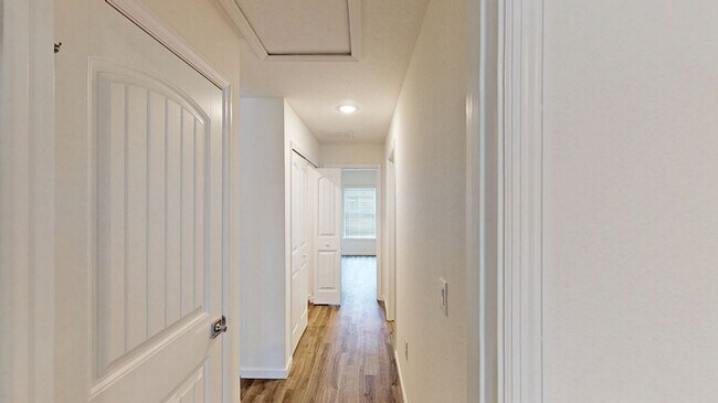 Building Photo - ***Discover Your New Home in Palm Coast!
