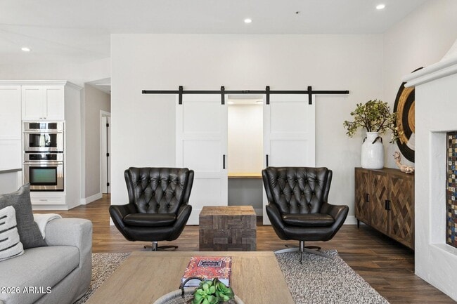 Building Photo - 7518 E Bent Tree Dr