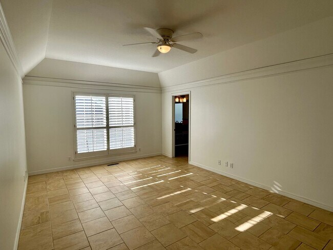 Building Photo - Stunning 4 bedroom, 3 bath home with a pool in beautiful Cedar Ridge!