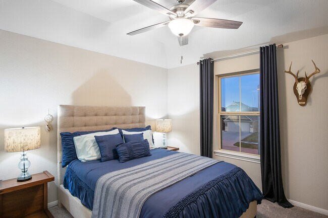 Building Photo - 2603 Ocean Key Dr