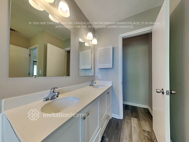 Building Photo - 5308 Bridgewater Trce