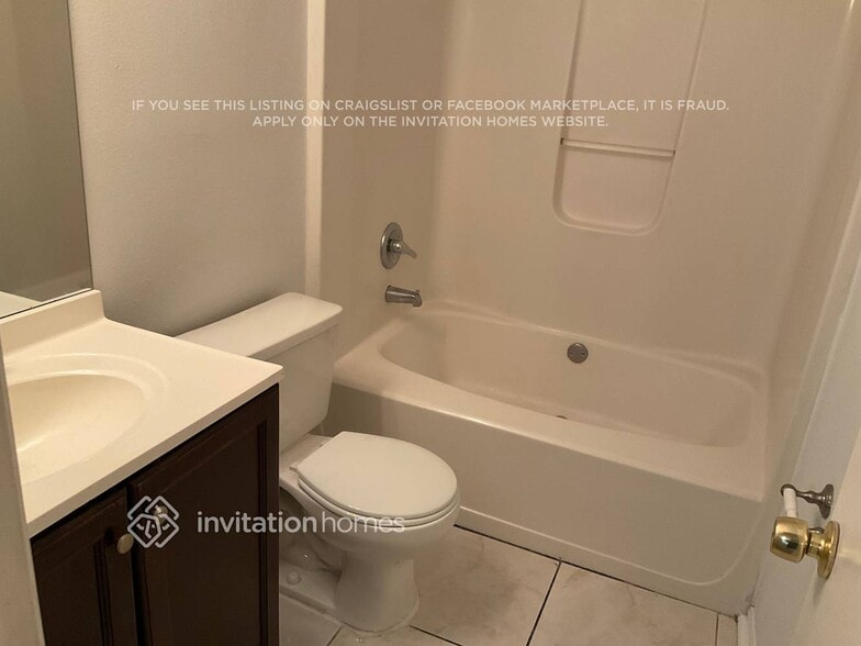 Building Photo - 2419 Parsons Pond Cir