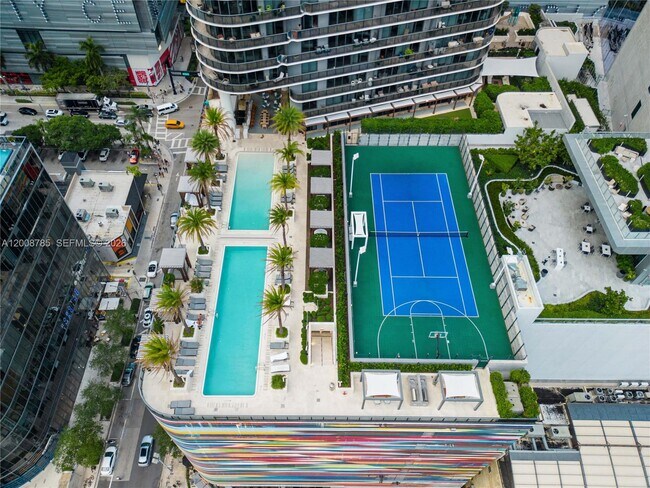 Building Photo - 801 S Miami Ave