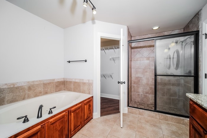 Building Photo - 111 Carleighfalls Dr