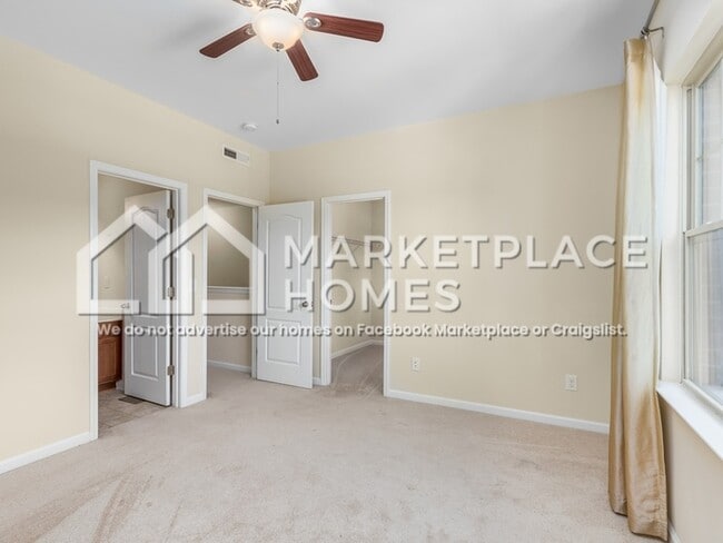 Building Photo - 533 Panorama Park Pl