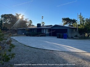 Building Photo - Nice Home For Rent