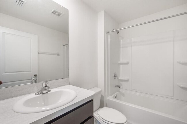 Building Photo - 7575 Sail Clover Ln