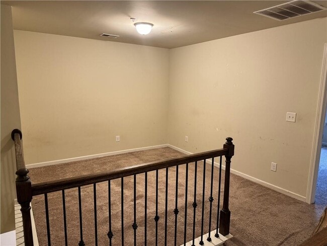 Building Photo - 3405 Castleberry Village Cir