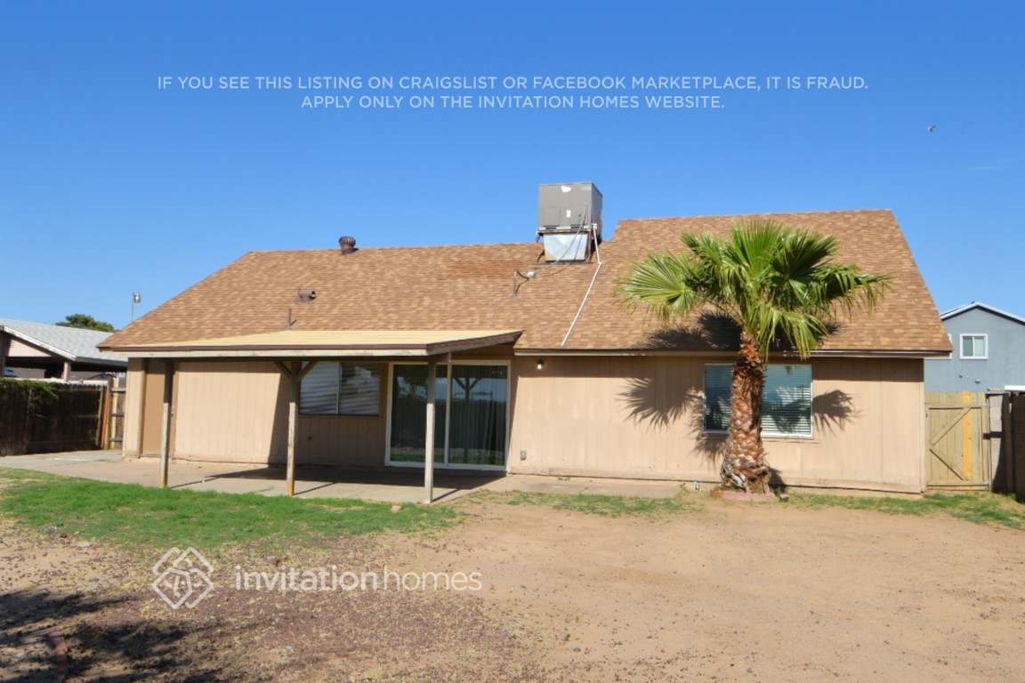 Building Photo - 3410 N 90th Dr