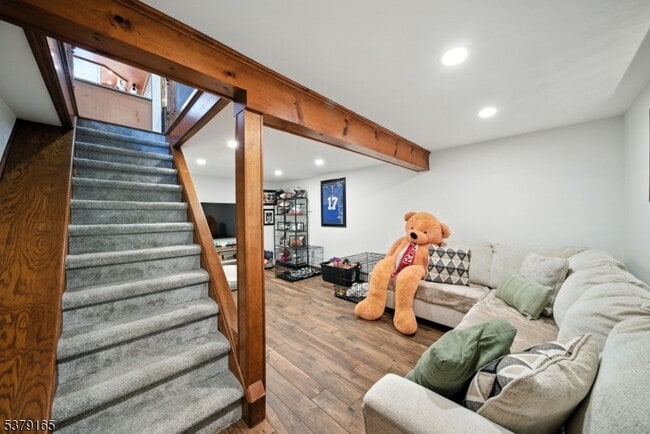 Building Photo - 17 Rockaway Ave