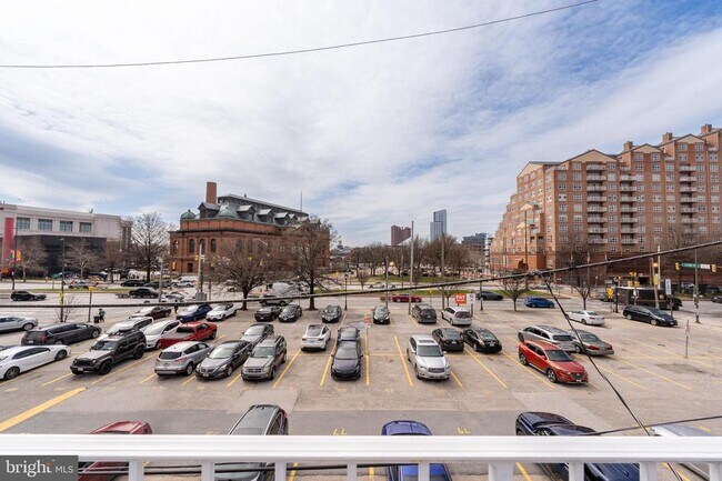 Building Photo - 316 Albemarle St