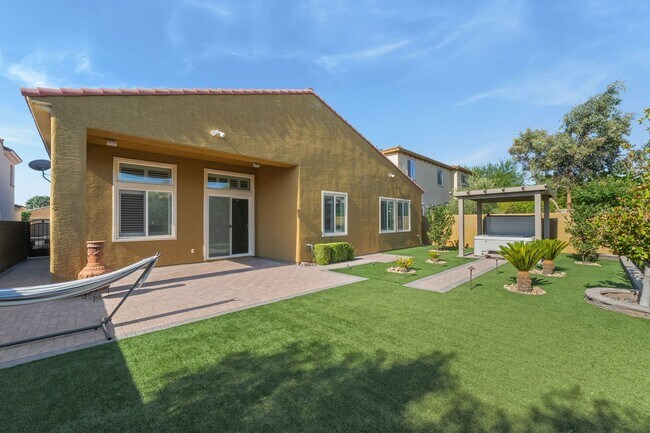 Building Photo - Single Story with a  Covered Spa, Cover Pa...