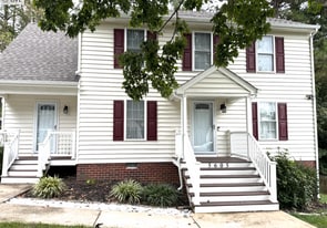 Building Photo - 5605 Eagle Lake Dr