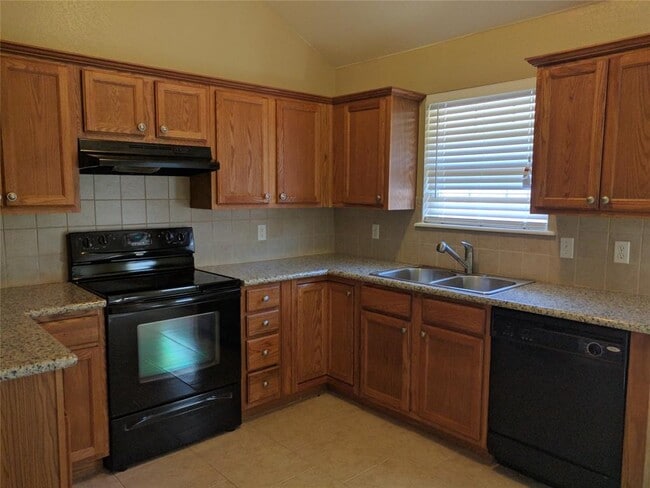 Building Photo - 416 Cherokee Gate Dr