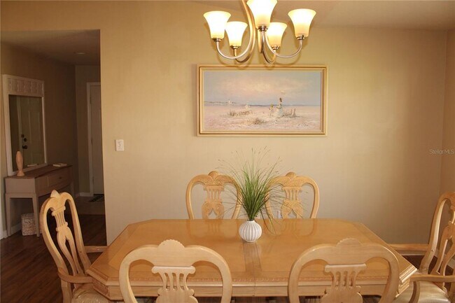 Building Photo - 3115 Live Oak Ln