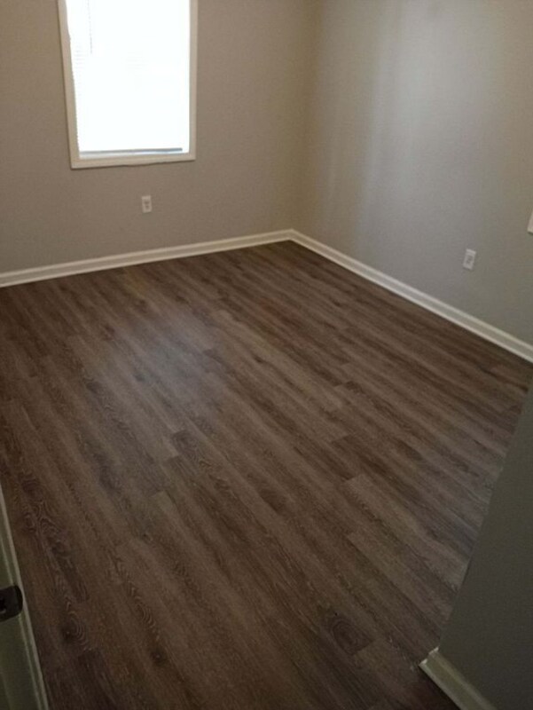 Building Photo - 797 Cavalier Dr