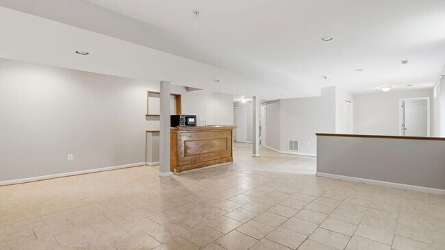 Building Photo - 12607 Piscataway Landing Dr