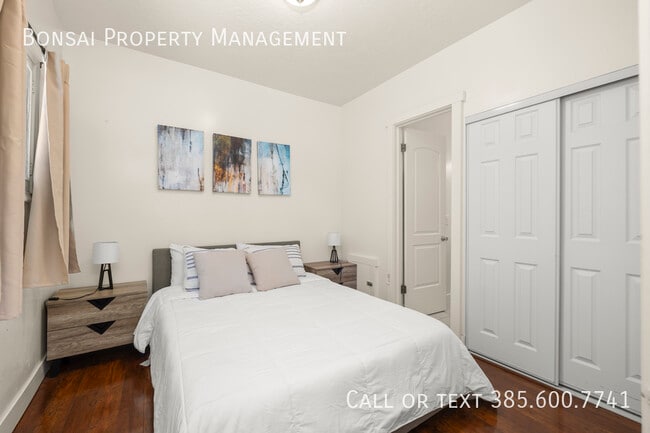 Building Photo - 807 E 500 S