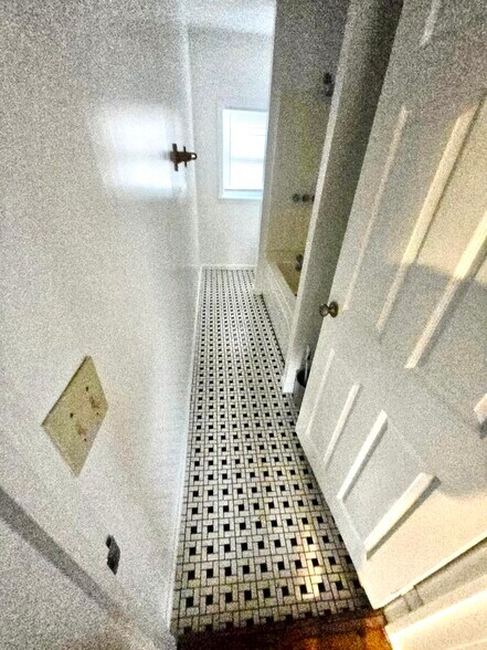 Building Photo - 1158 Fairplains Rd