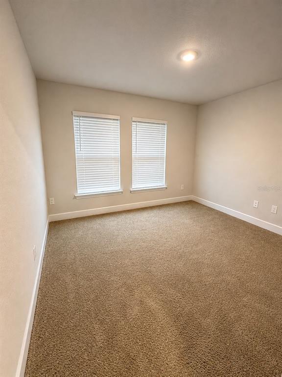 Building Photo - 8797 SE 161st Pl