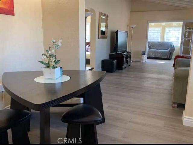 Building Photo - 12964 Roswell Ave