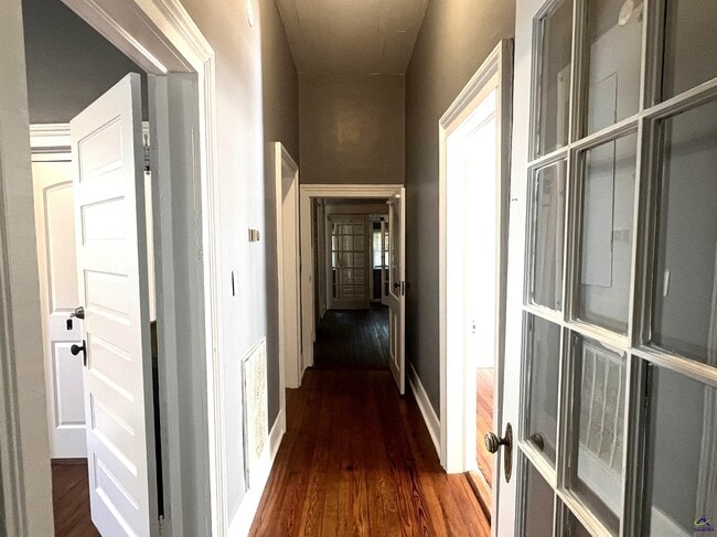 Building Photo - 310 Central Ave