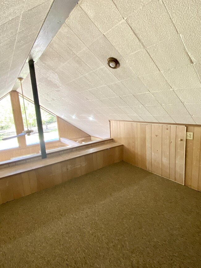 Building Photo - 4069 Christopher Ln