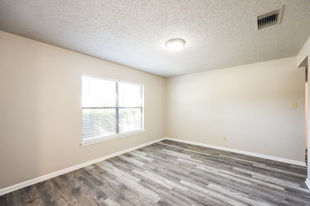 Building Photo - 9771 Criswell Creek