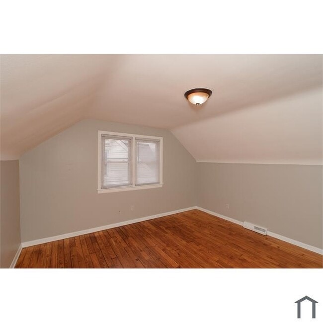 Building Photo - 12328 Grannis Rd