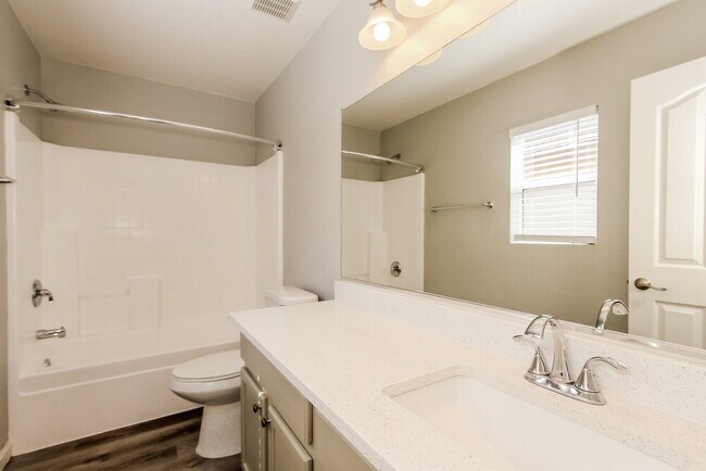 Building Photo - 11565 W Carol Ave