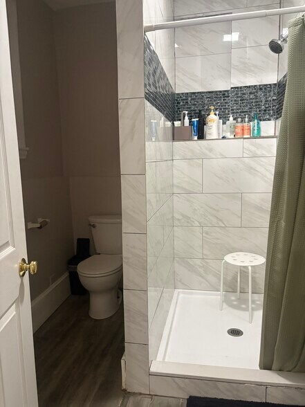 Building Photo - 1050 Commonwealth Ave