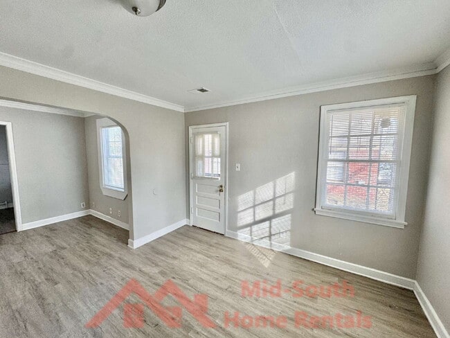 Building Photo - 3472 Hadley Rd