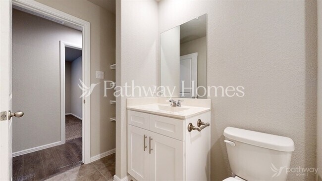 Building Photo - 1612 Vandemere Ct