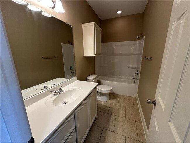 Building Photo - 4002 Mobley Cir