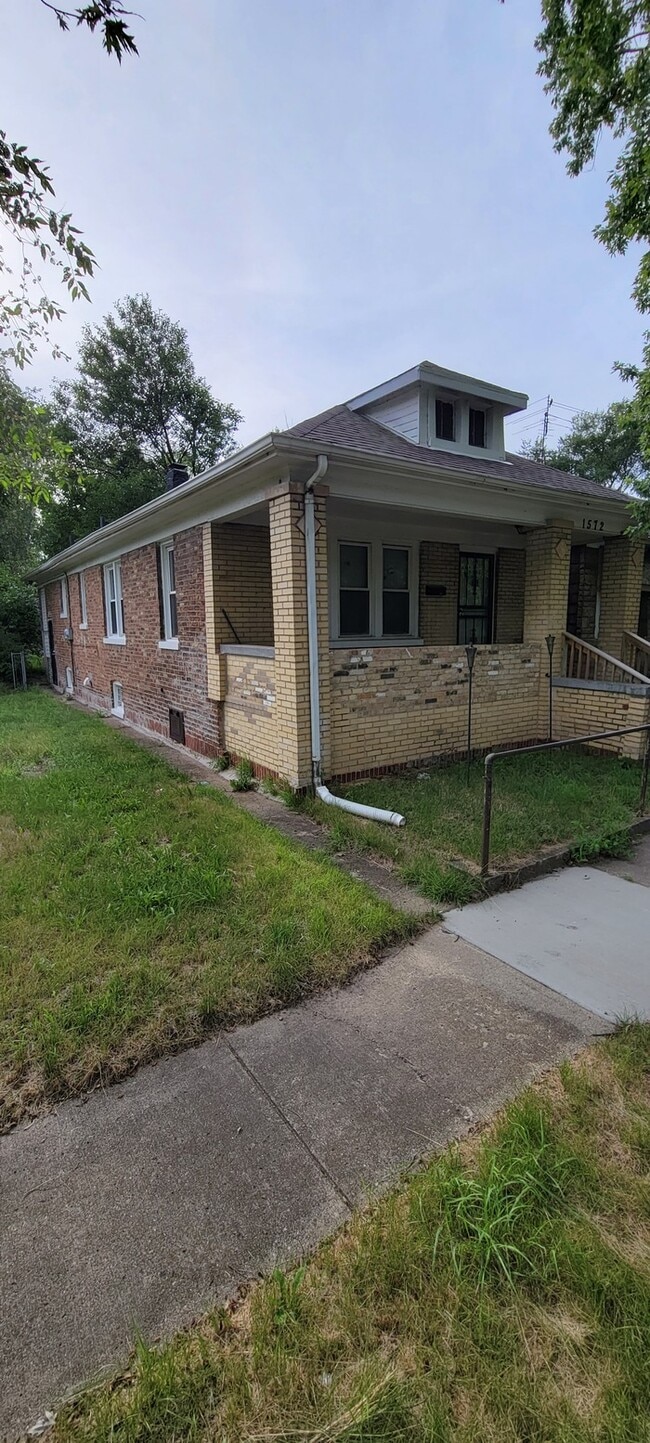 Building Photo - 1572 Polk St