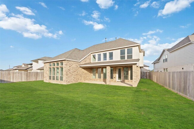 Building Photo - 2215 Falling Fig Ln