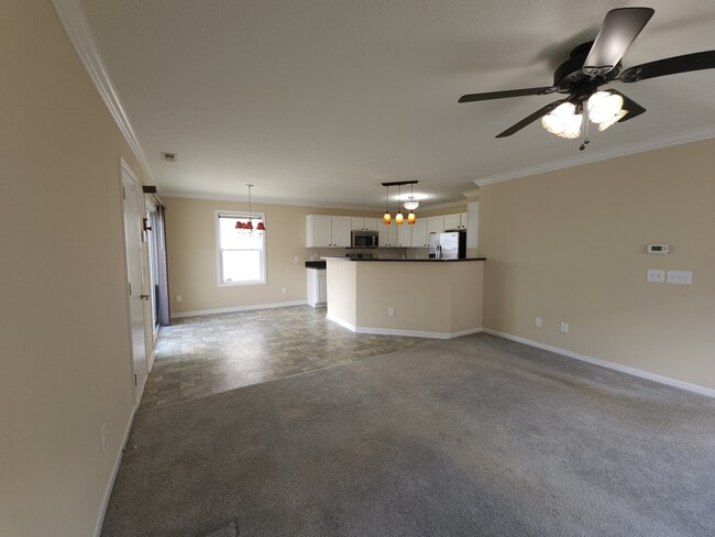 Building Photo - 9301 Cliff Springs Trail