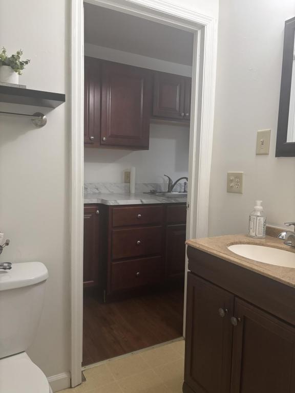 Building Photo - 4 S Central Ave