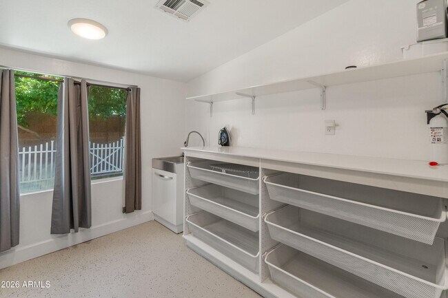 Building Photo - 8301 E Monterosa St