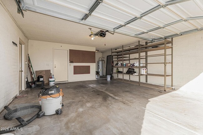 Building Photo - 6850 W Cholla St