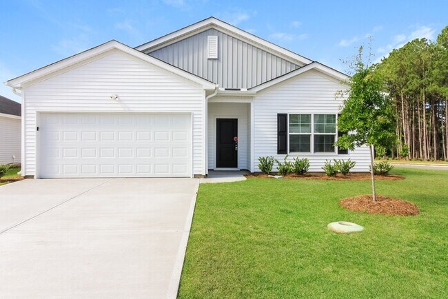 Primary Photo - Charming 3 Bedroom Home in Wilmington