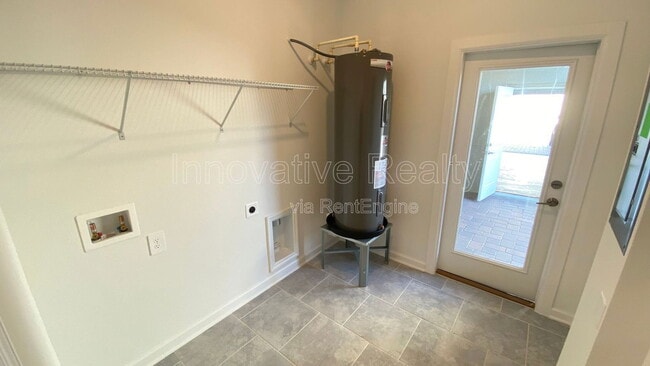 Building Photo - 2612 Play Hard Aly