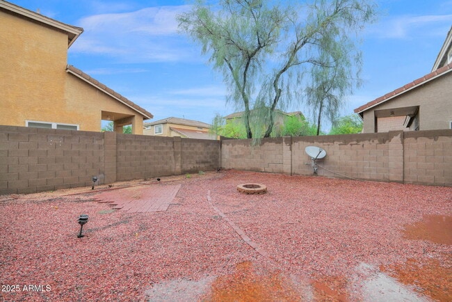 Building Photo - 21844 N 41st St