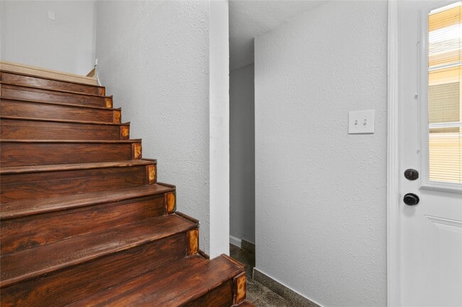 Building Photo - 2507 37th St