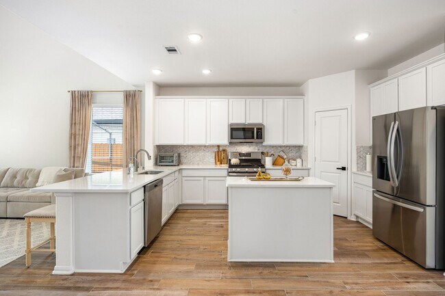 Building Photo - 2487 Solaris Bnd Dr